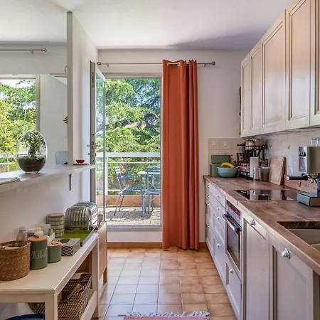 2 Pieces D'exception En Dernier Etage Avec Vue Panoramique * Νίκαια