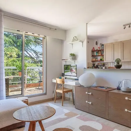Διαμέρισμα 2 Pieces D'exception En Dernier Etage Avec Vue Panoramique